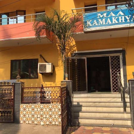 Hotel Maa Kamakhya ปูรี ภายนอก รูปภาพ